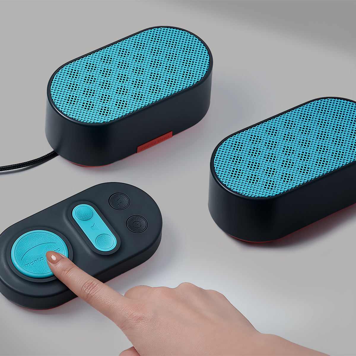 <strong>No voice commands or apps required</strong>