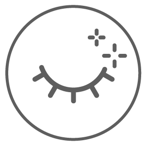 SOOTHES & MOISTURIZES EYES